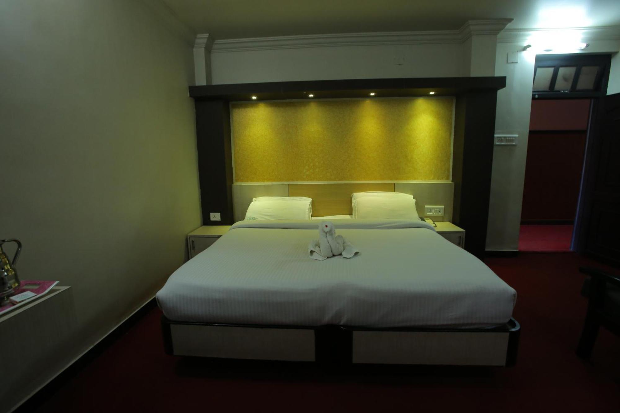 City Palace Hotel Ooty Dış mekan fotoğraf