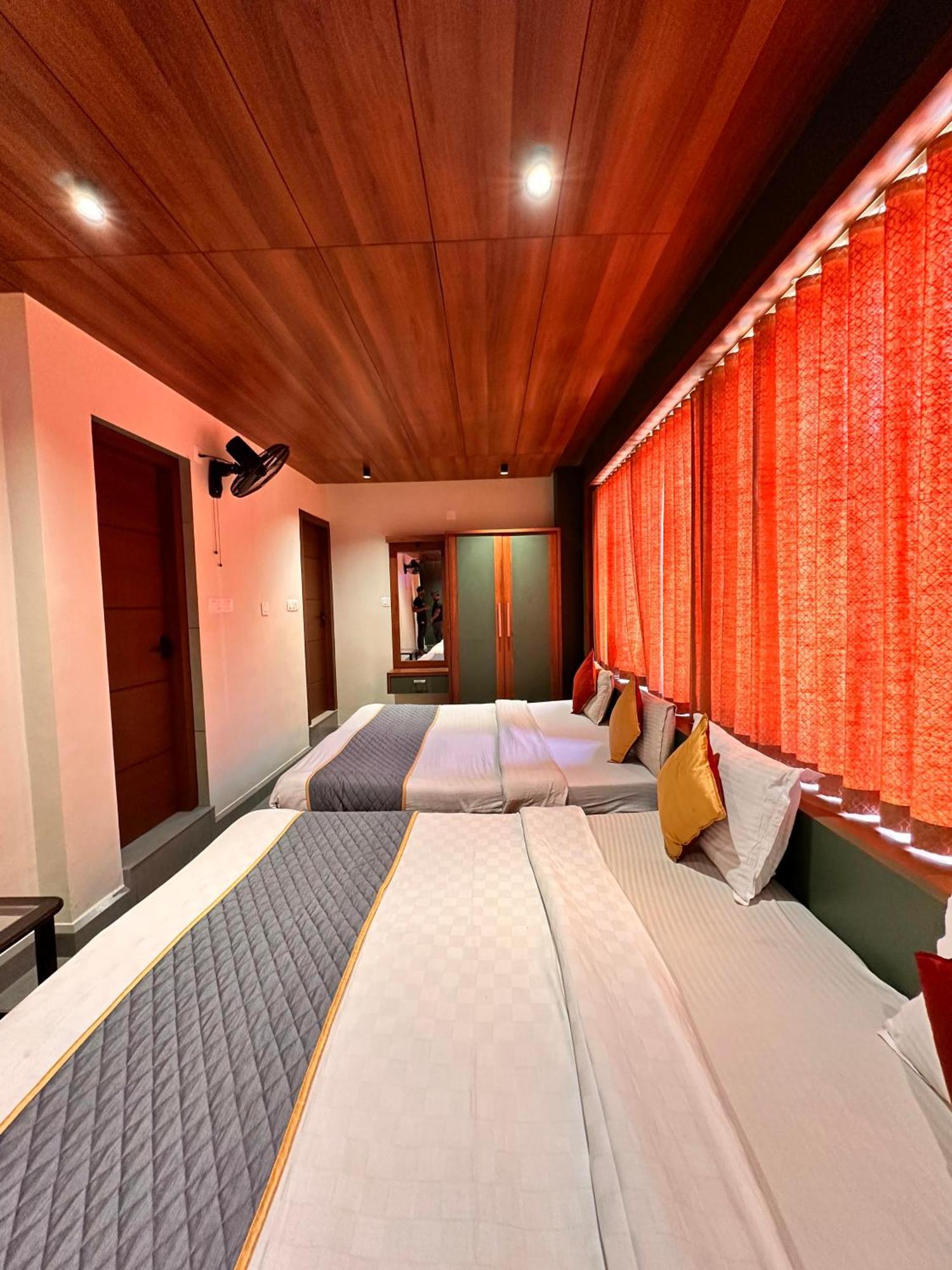 City Palace Hotel Ooty Dış mekan fotoğraf