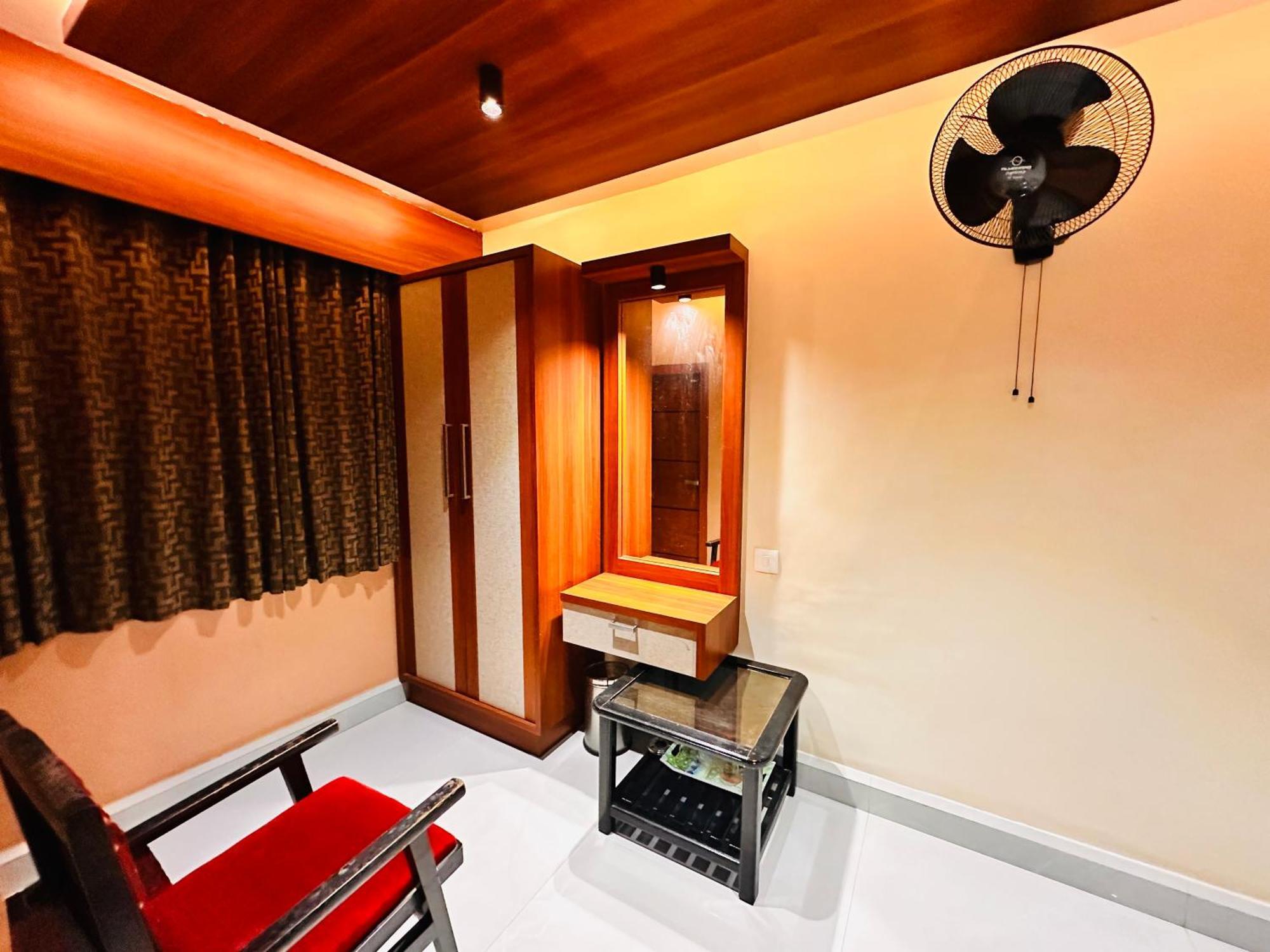 City Palace Hotel Ooty Dış mekan fotoğraf