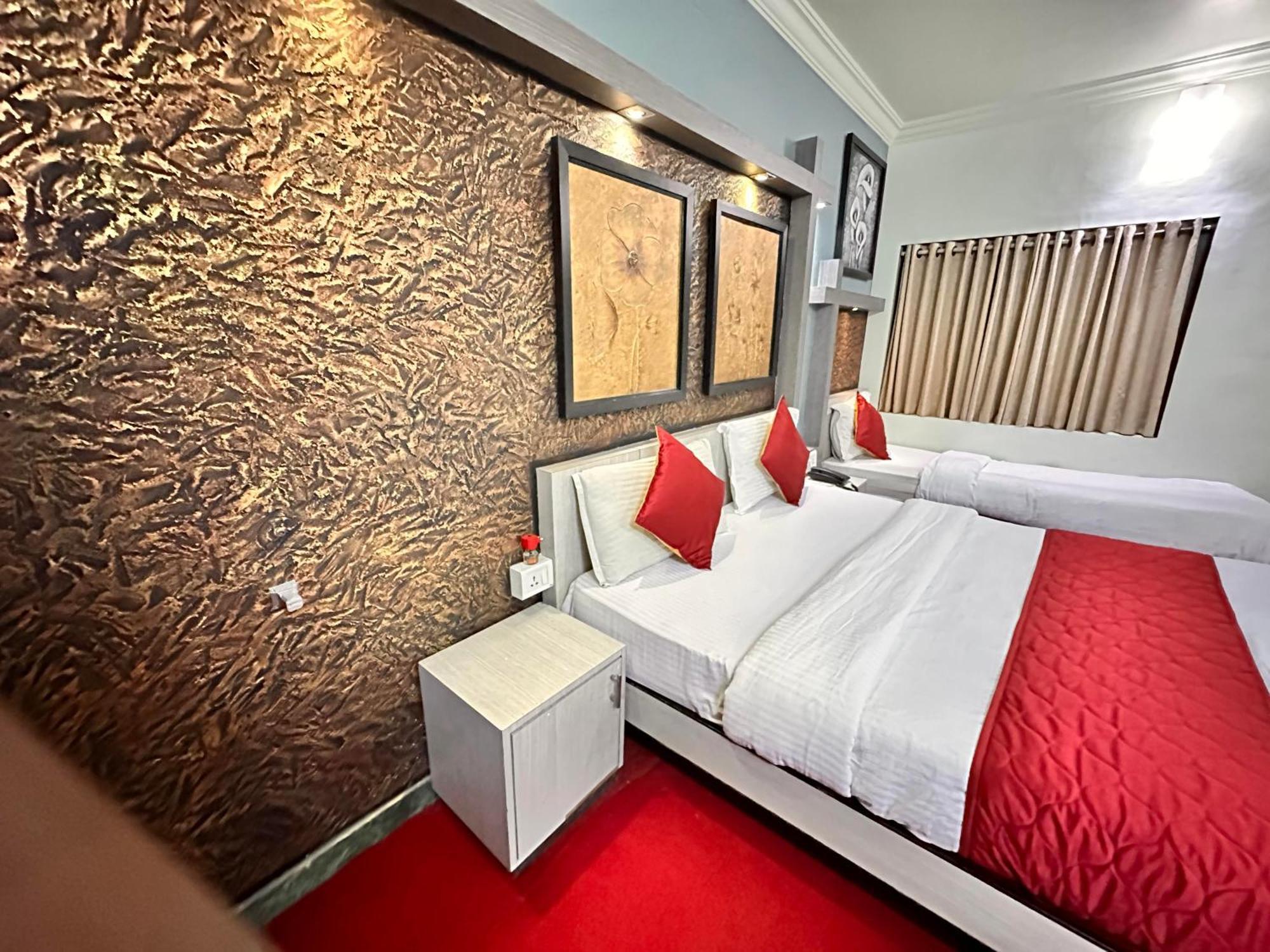 City Palace Hotel Ooty Dış mekan fotoğraf