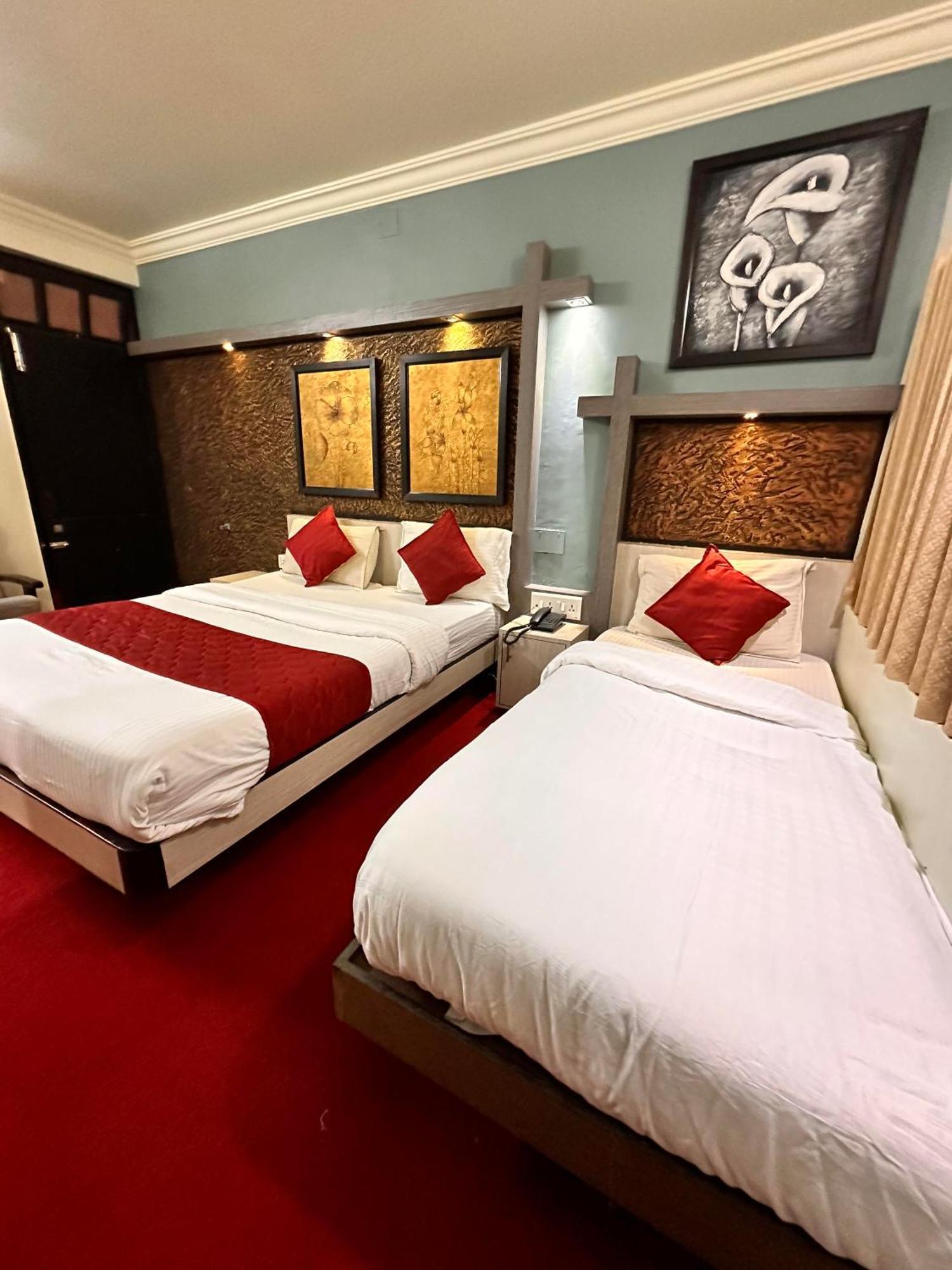 City Palace Hotel Ooty Dış mekan fotoğraf