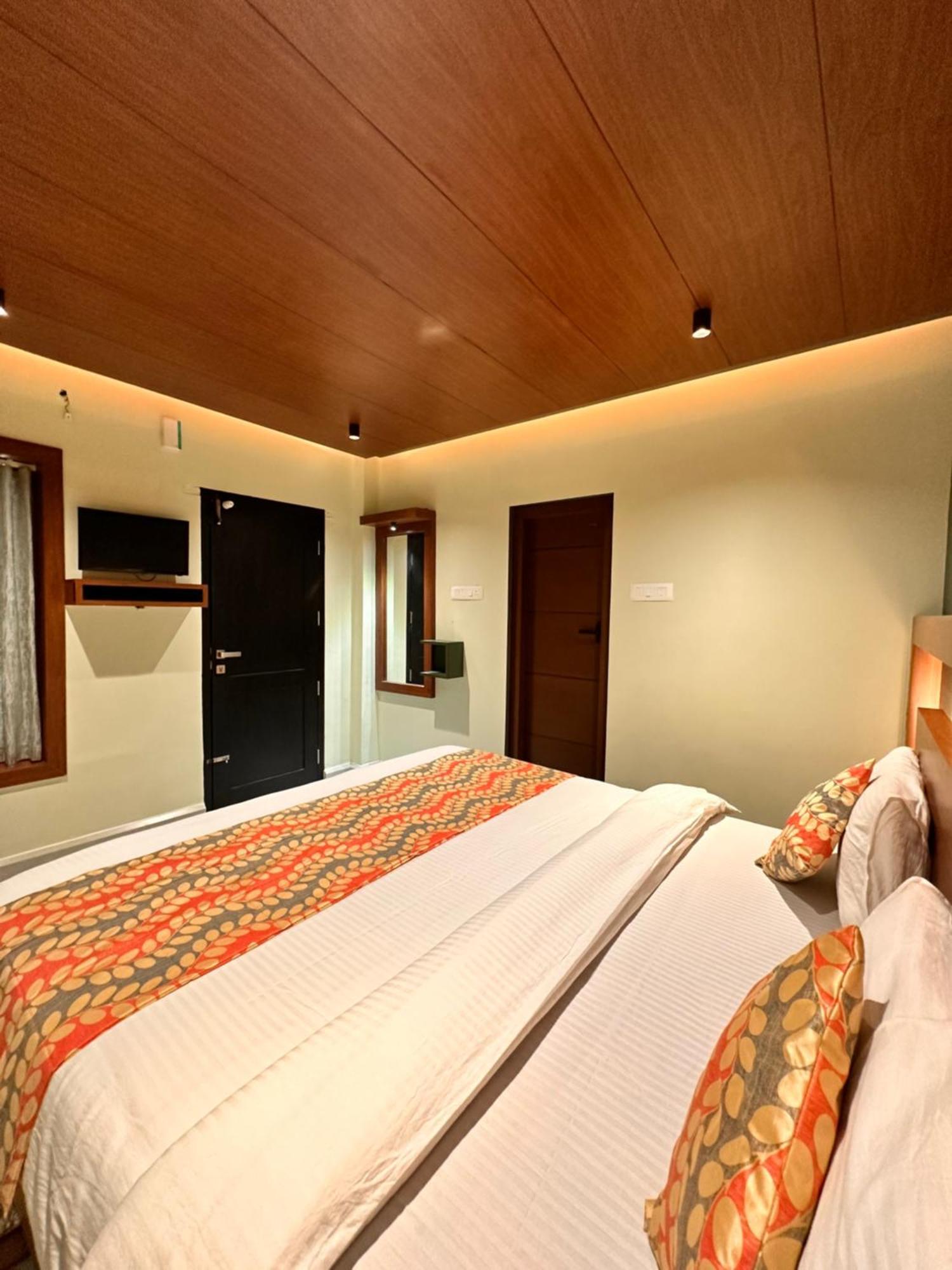 City Palace Hotel Ooty Dış mekan fotoğraf